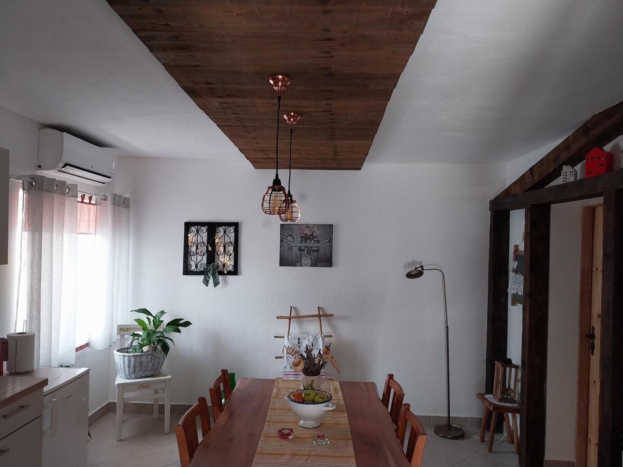 Apartment Ada Bed & Breakfast Gracac  Room photo