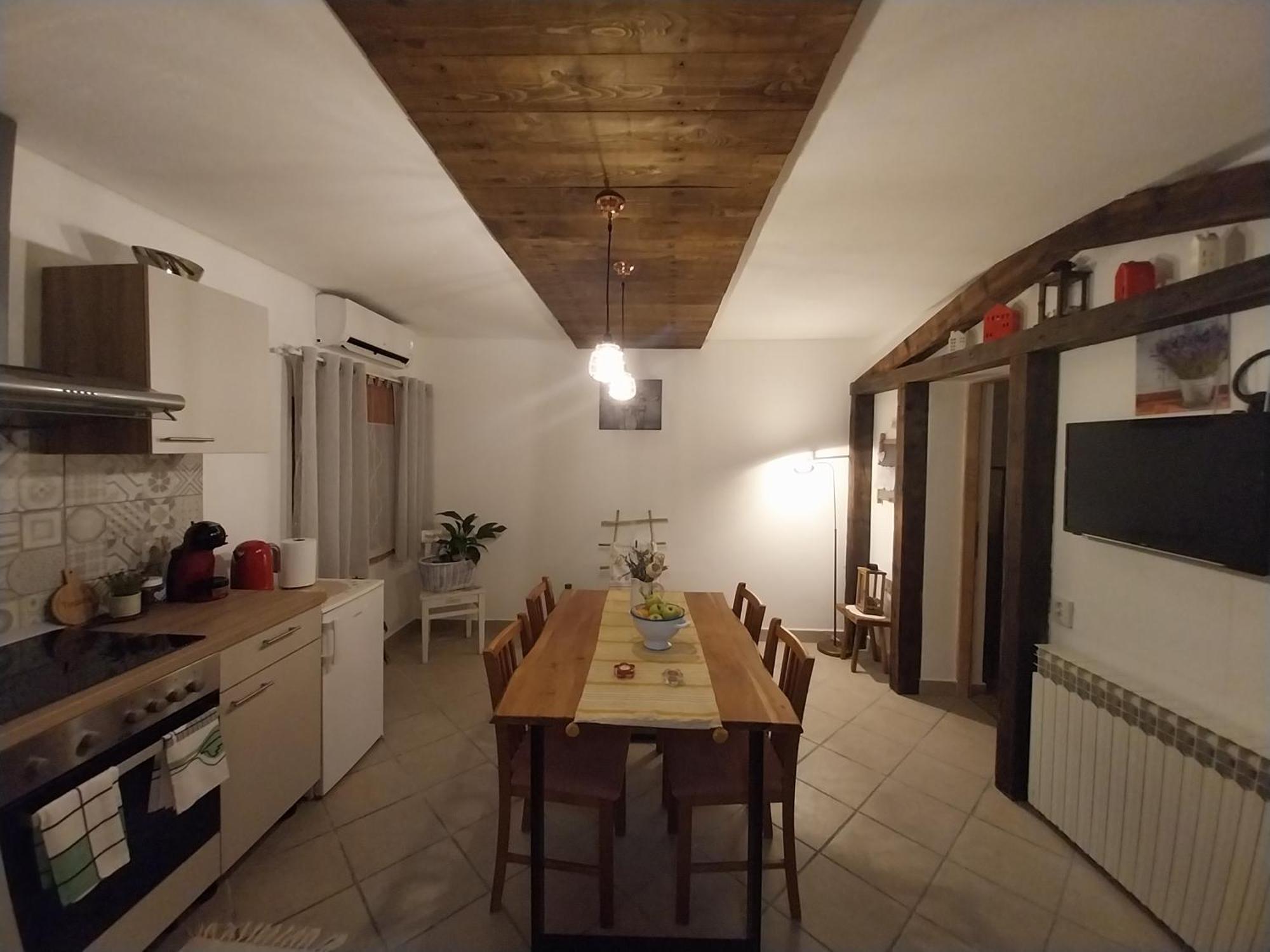 Apartment Ada Bed & Breakfast Gracac  Room photo